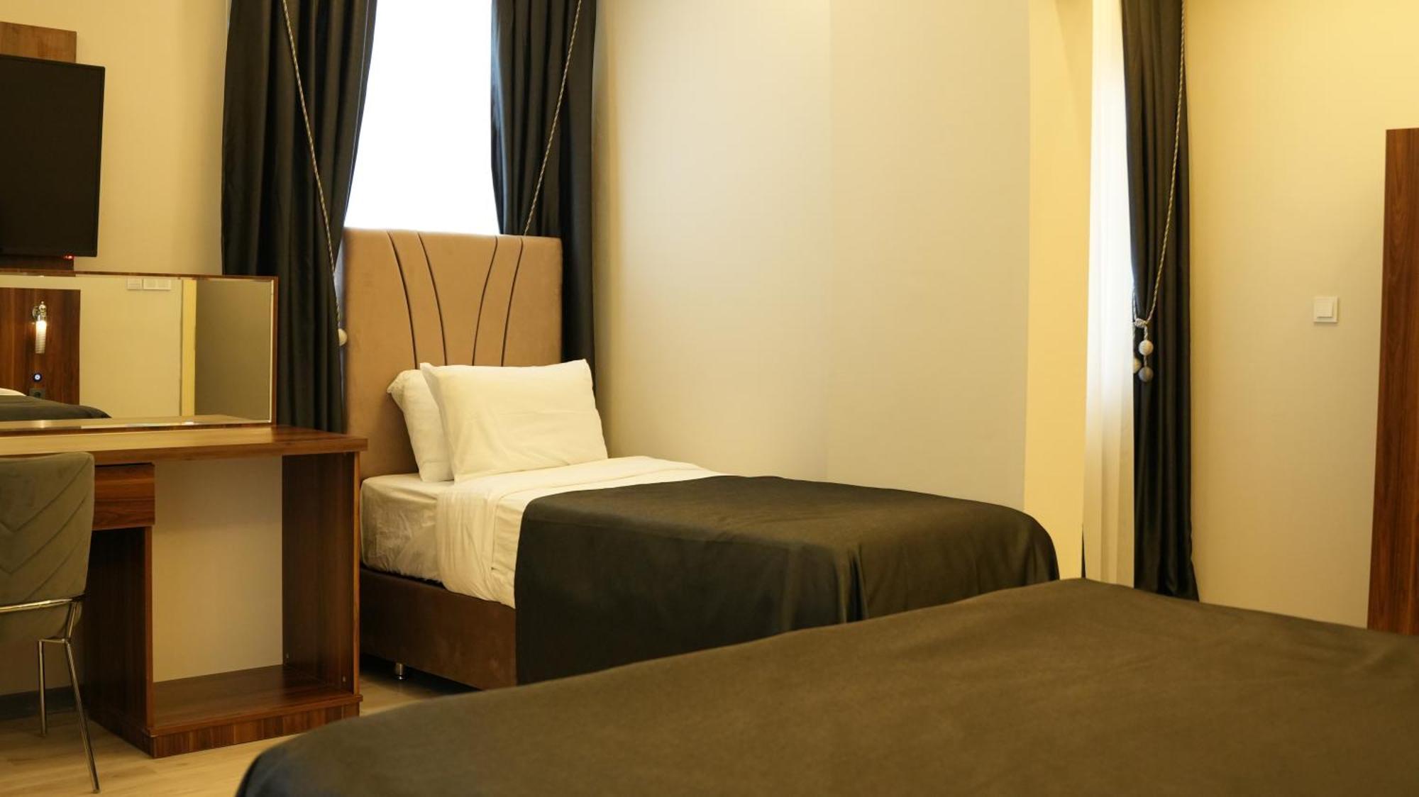 Çınarcık Grand Krone Hotel מראה חיצוני תמונה